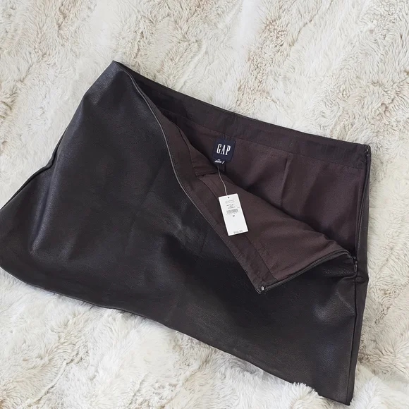 GAP Chocolate Leather Skirt - Picture 1 of 3
